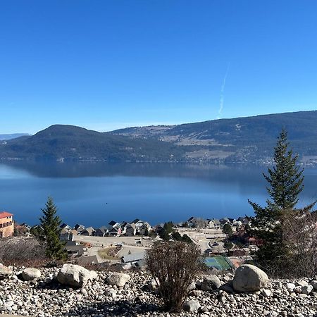 Jasmine Cottage Kelowna Zewnętrze zdjęcie