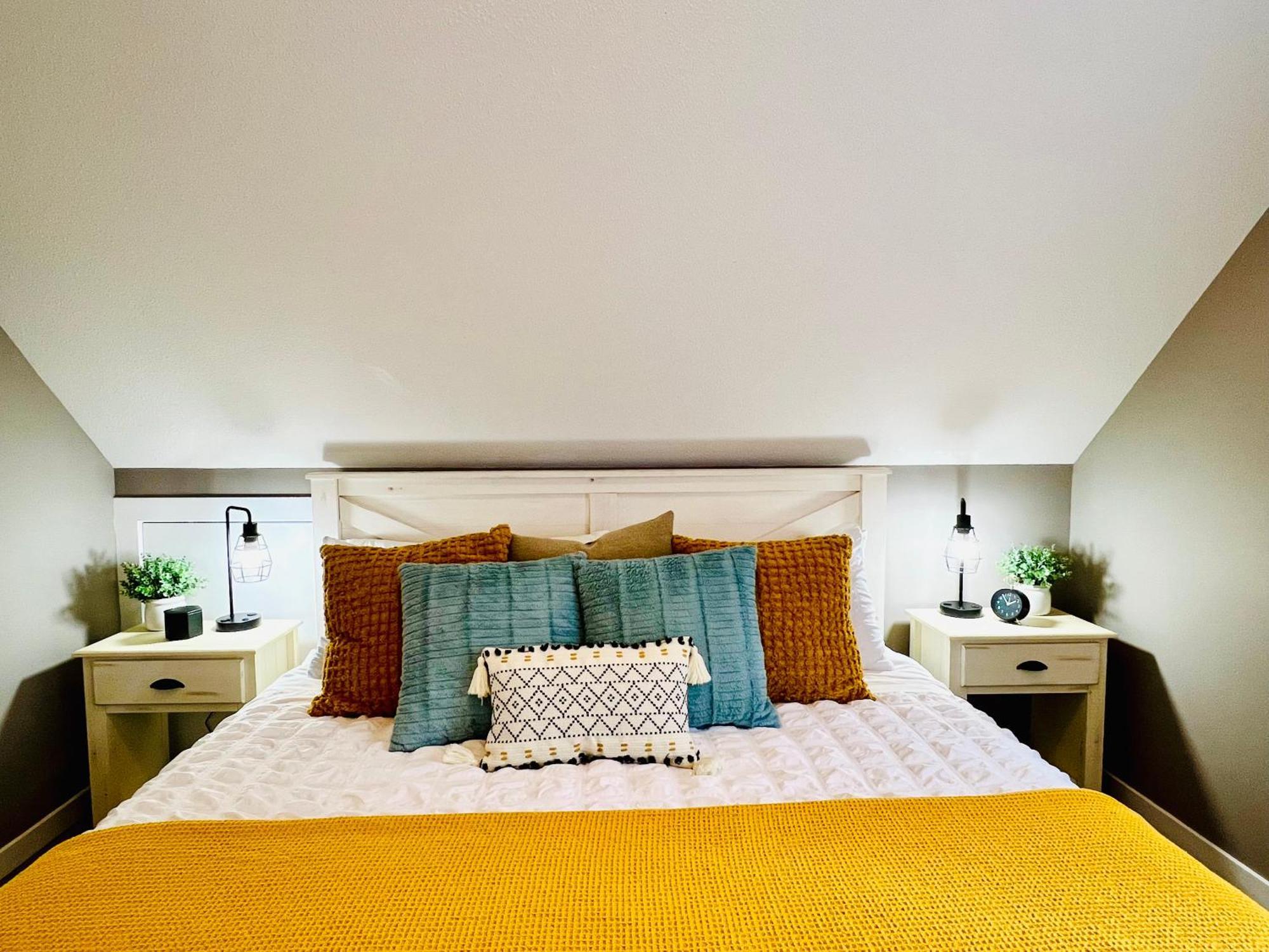 Jasmine Cottage Kelowna Zewnętrze zdjęcie